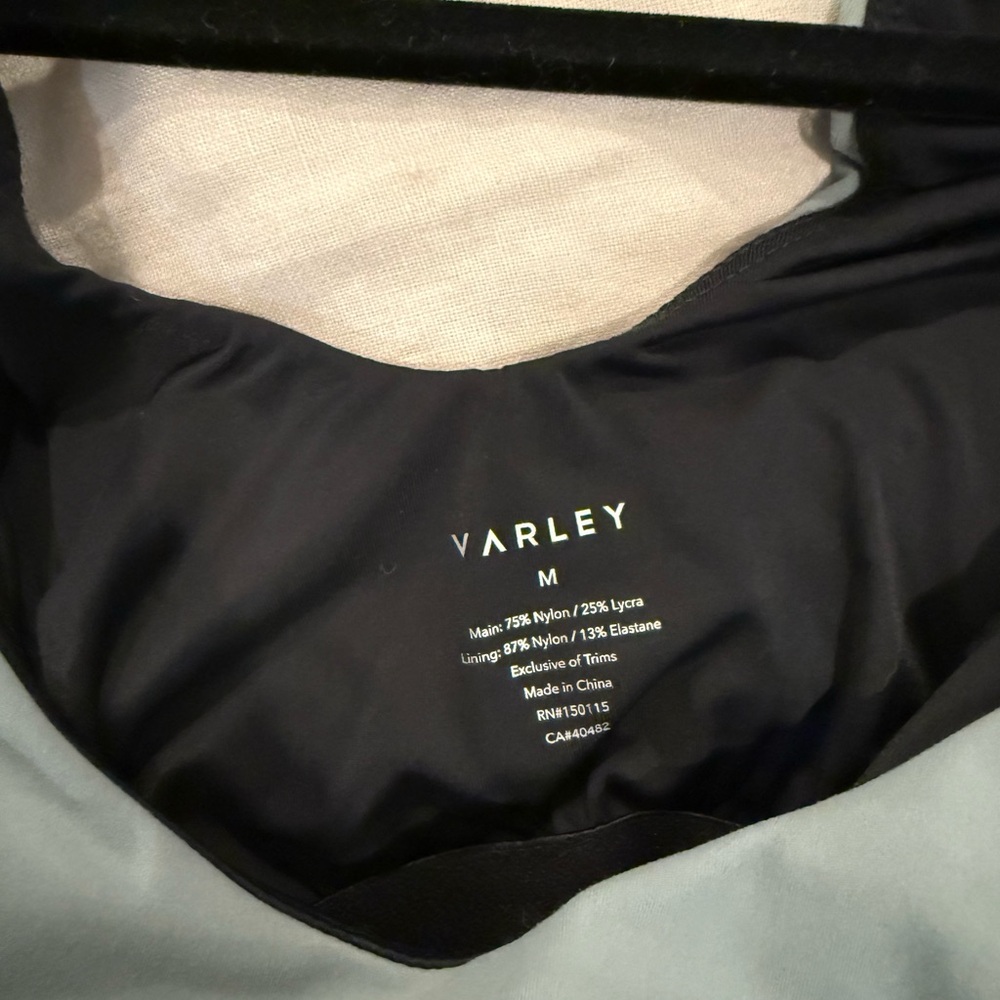 Varley Work Out set - Picture 4 of 4
